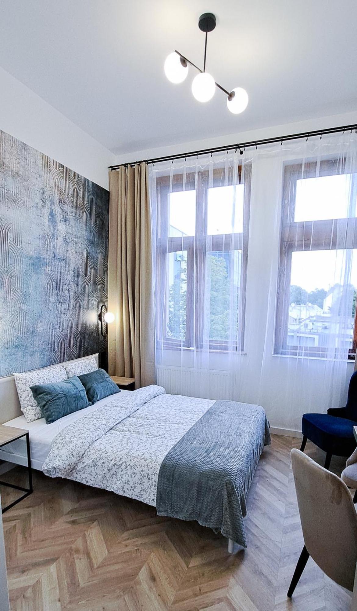 Lion Apartments - Platinium Краков Экстерьер фото