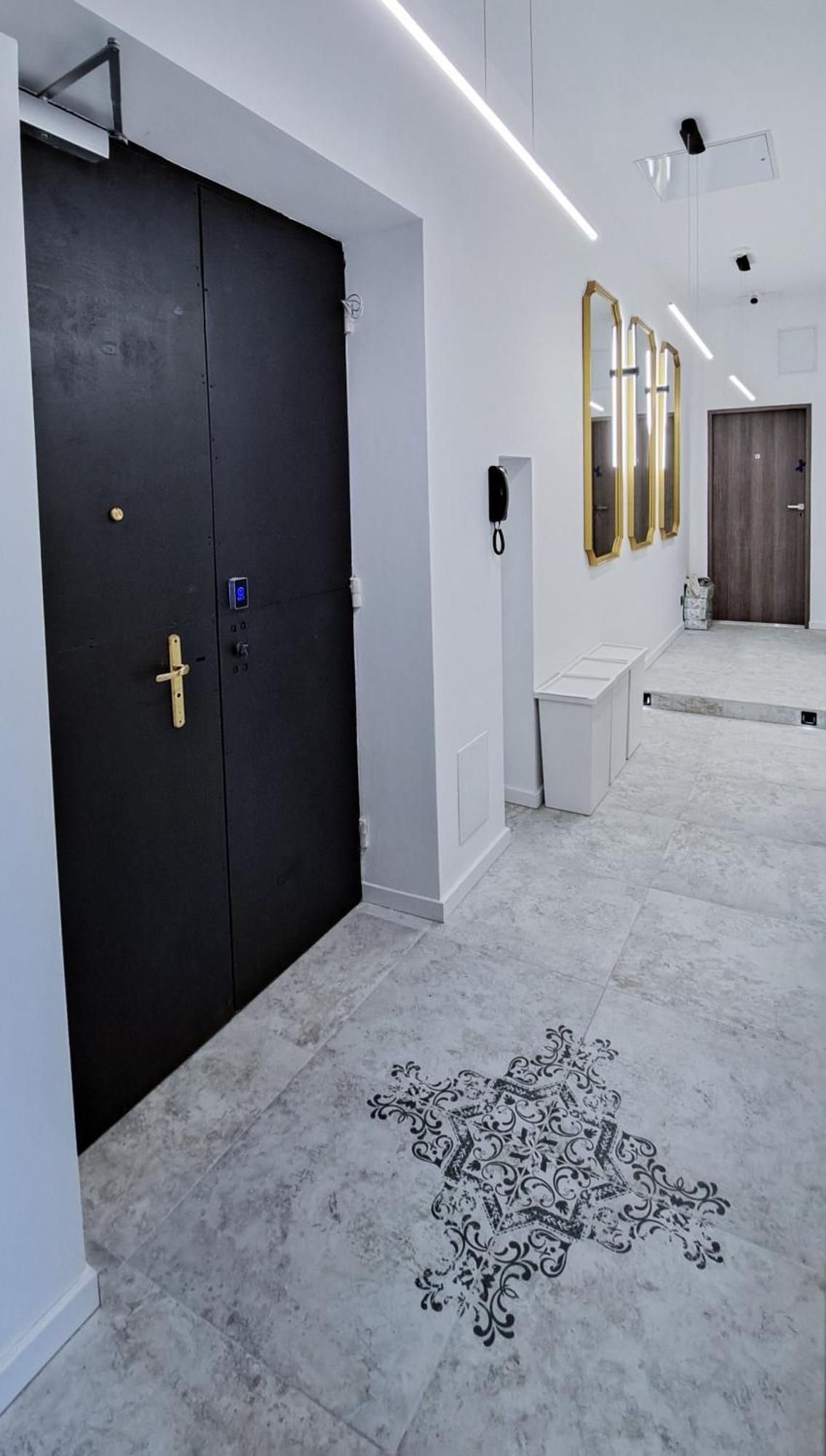 Lion Apartments - Platinium Краков Экстерьер фото
