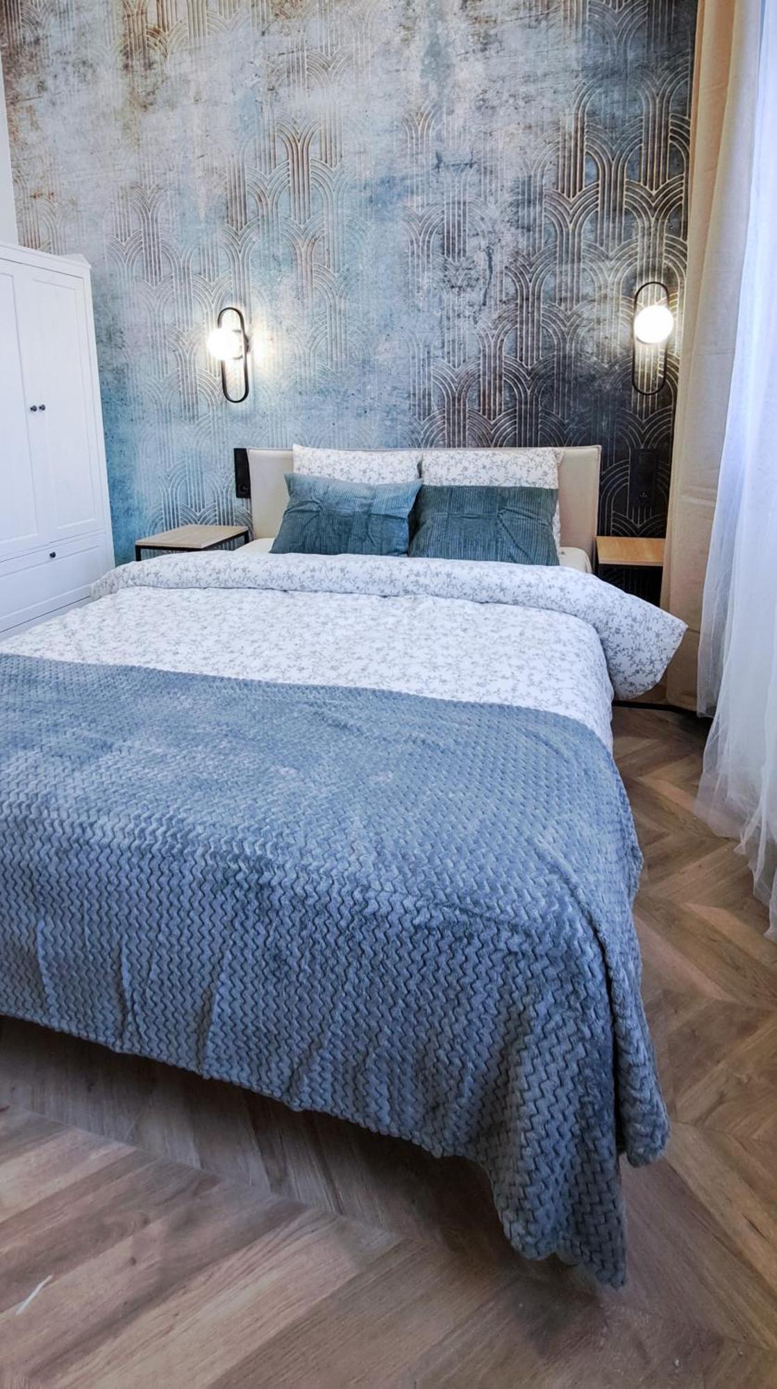 Lion Apartments - Platinium Краков Экстерьер фото