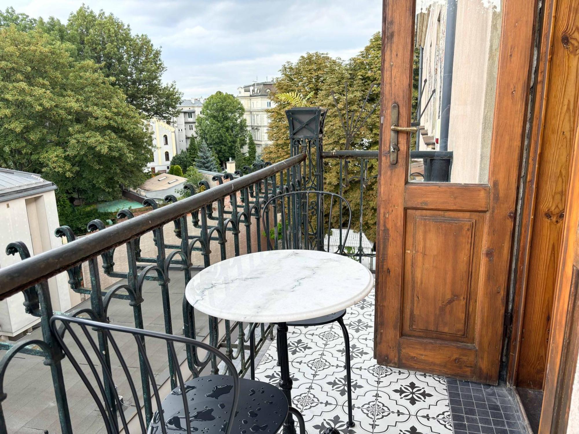 Lion Apartments - Platinium Краков Экстерьер фото