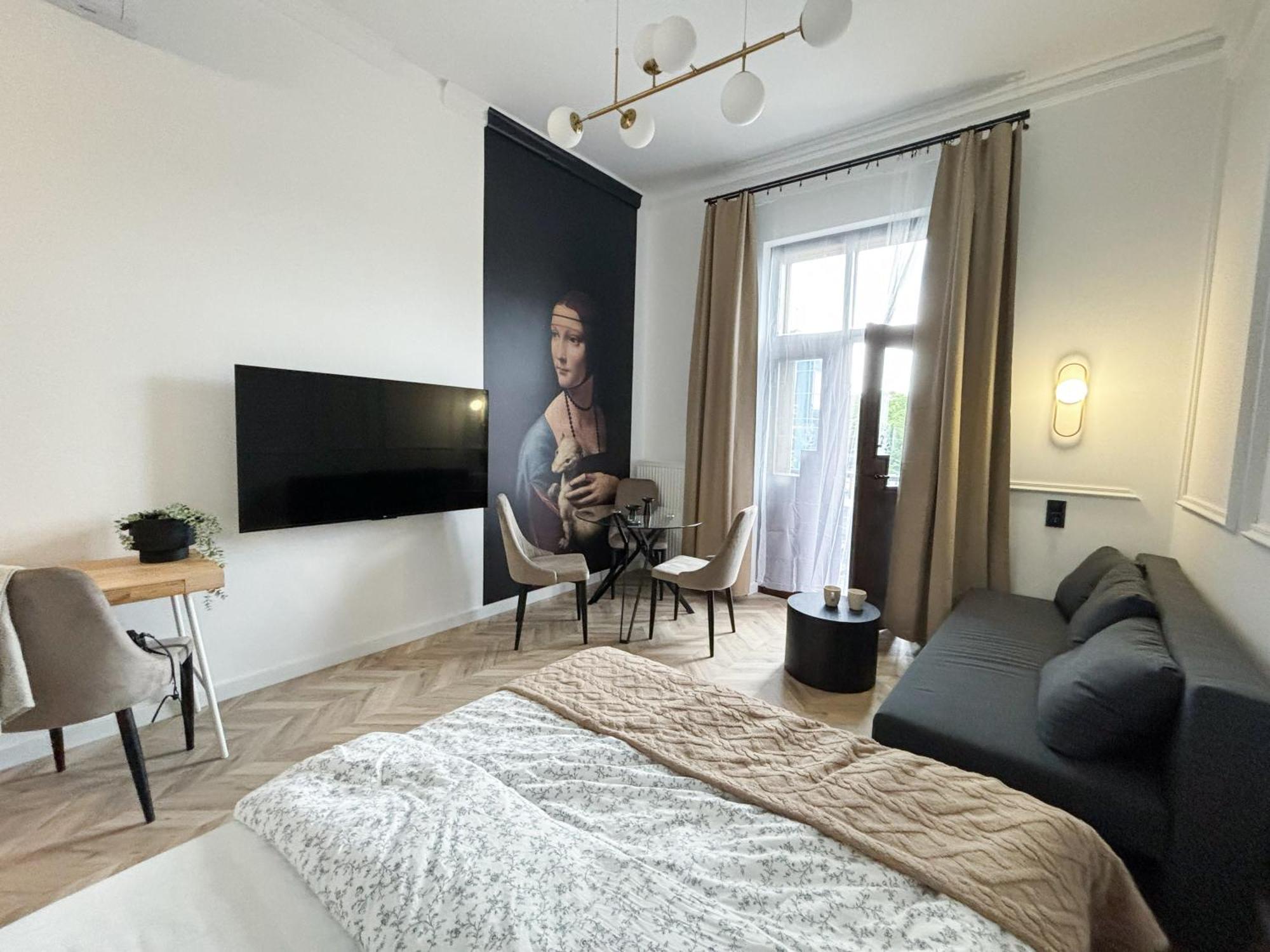 Lion Apartments - Platinium Краков Экстерьер фото